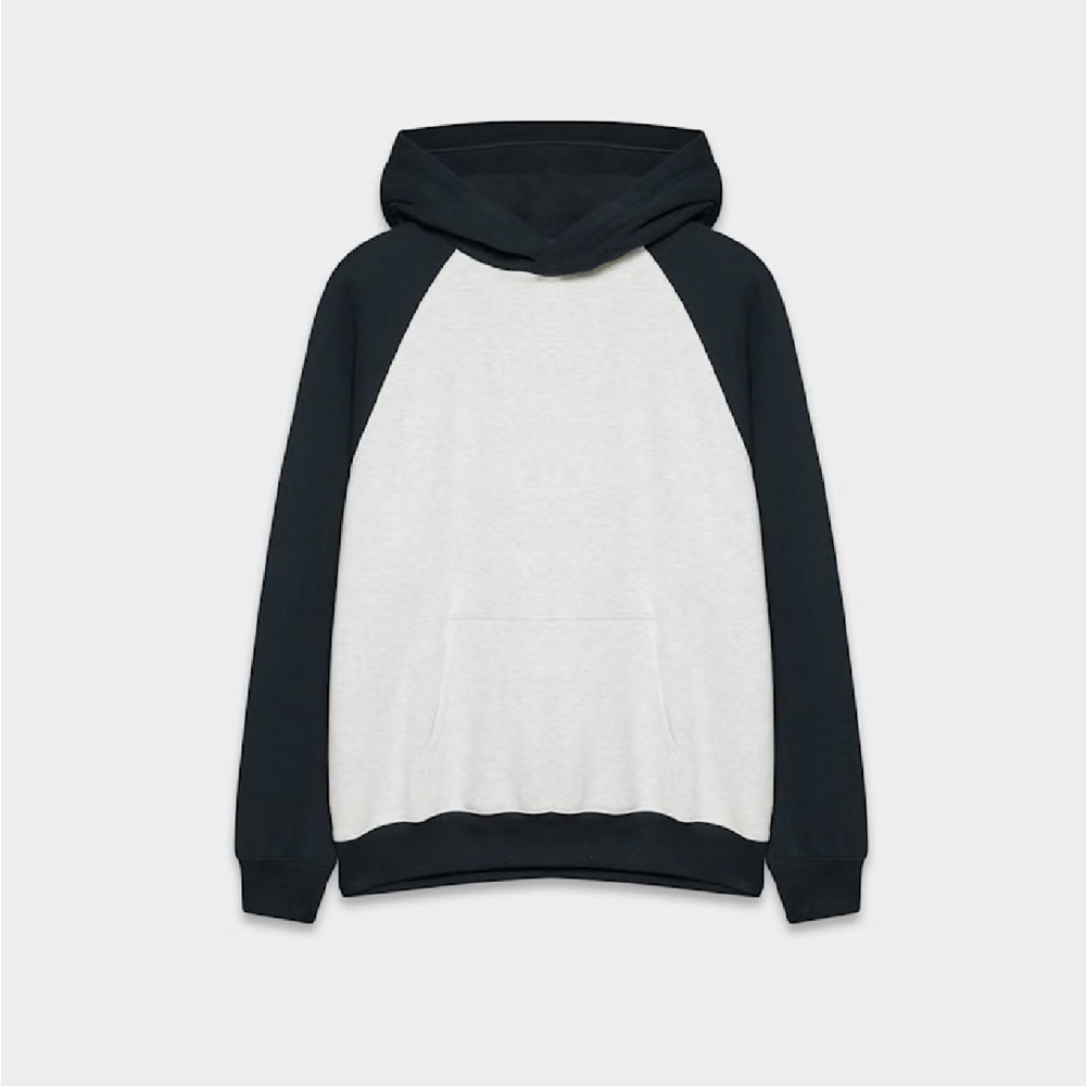 Aritzia Two-Tone Black and White Sweatshirt